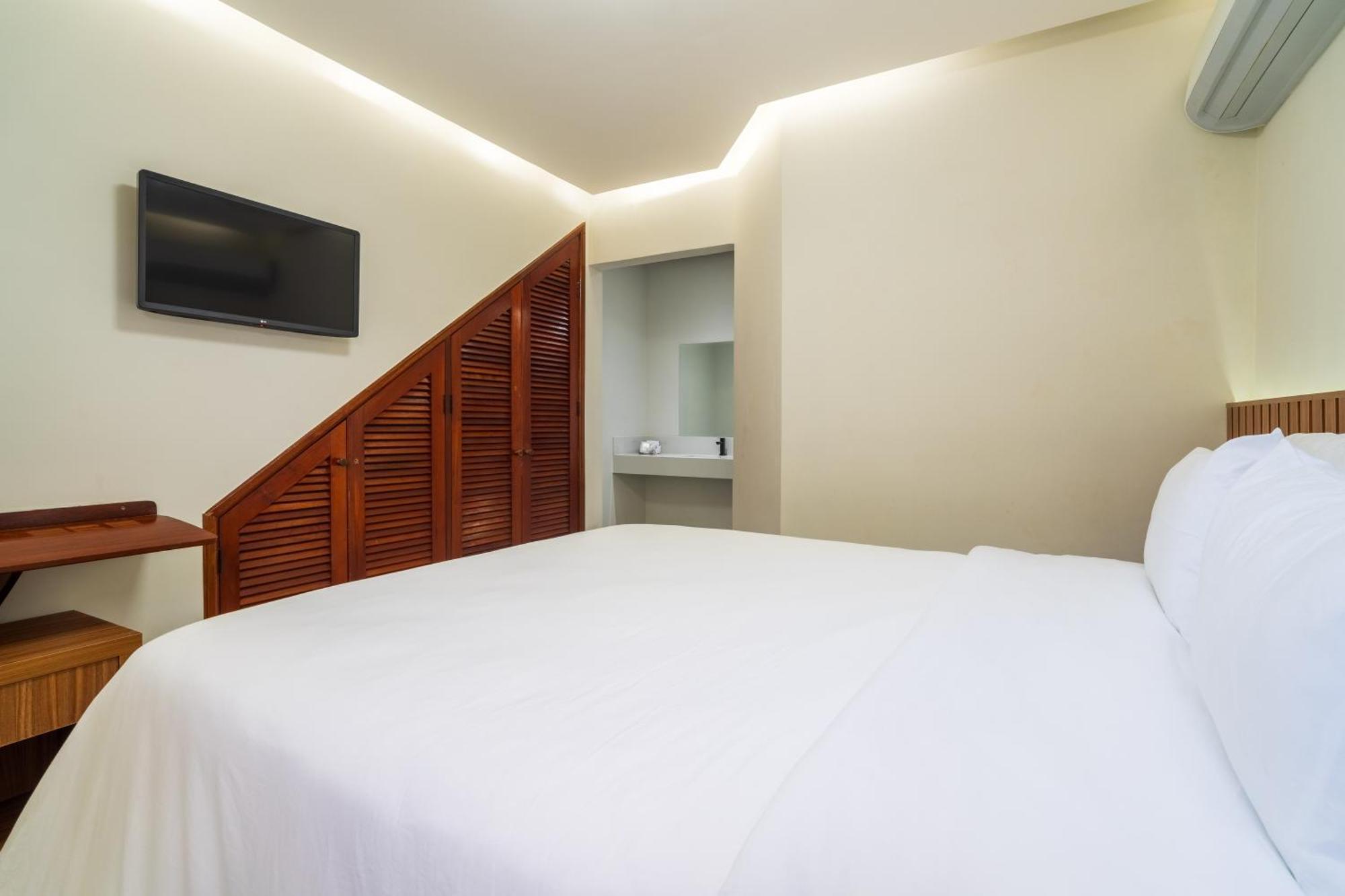 Inn Del Sol